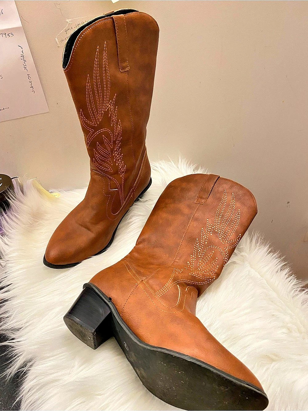 Brown Embroidered Heeled fleece lined warm cowboy western Boots in Size 40